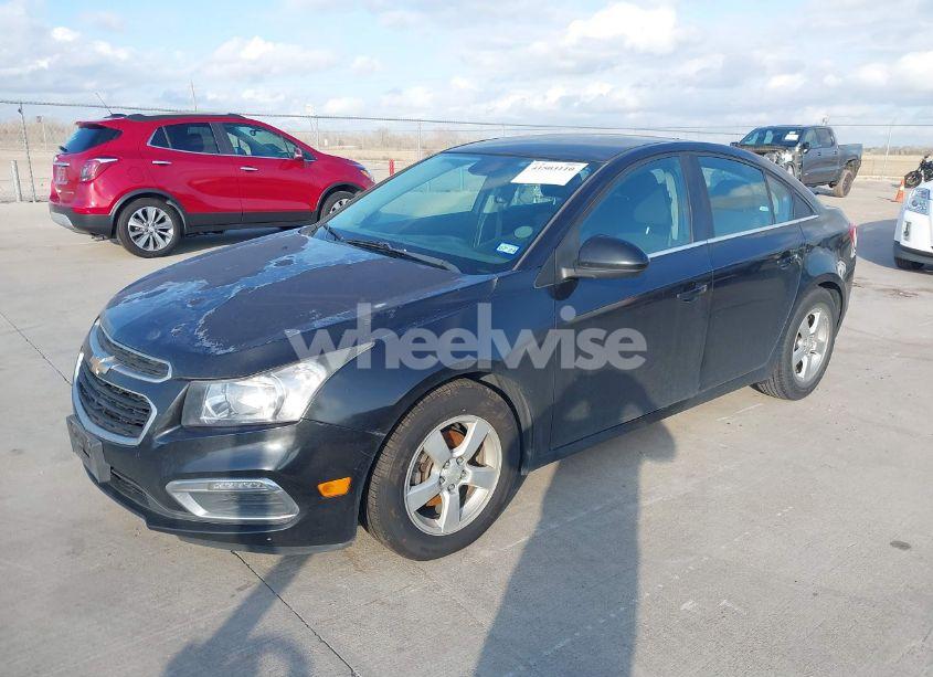Photo 2 of 2015 Chevrolet Cruze 1LT AUTO (VIN 1G1PC5SB7F7300886)