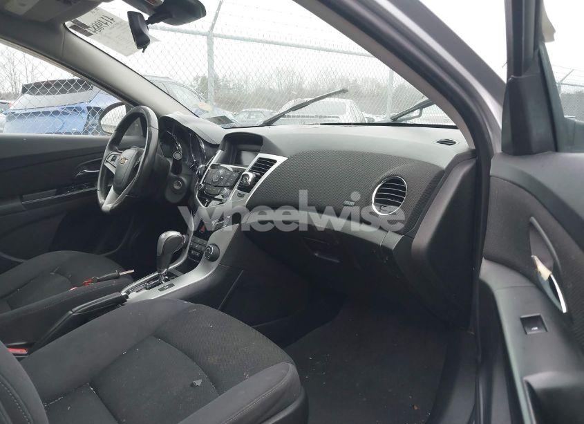 Photo 5 of 2013 Chevrolet Cruze 1LT AUTO (VIN 1G1PC5SB8D7103478)
