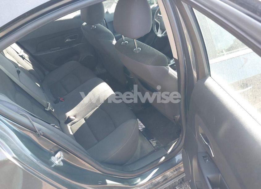 Photo 8 of 2013 Chevrolet Cruze 1LT AUTO (VIN 1G1PC5SB8D7122192)