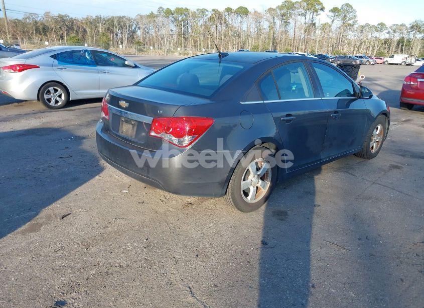 Photo 4 of 2013 Chevrolet Cruze 1LT AUTO (VIN 1G1PC5SB8D7130292)