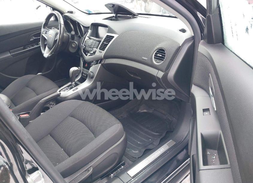 Photo 5 of 2013 Chevrolet Cruze 1LT AUTO (VIN 1G1PC5SB8D7152812)