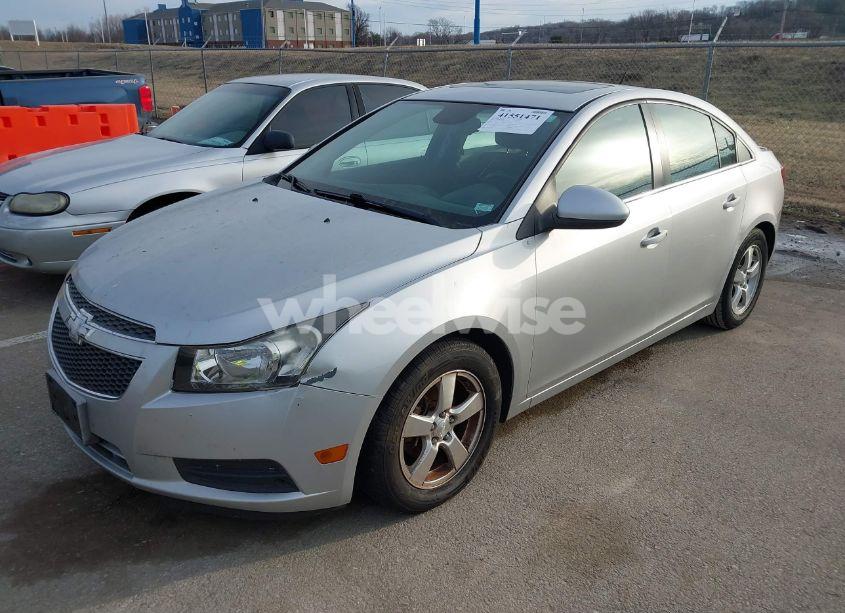 Photo 2 of 2013 Chevrolet Cruze 1LT AUTO (VIN 1G1PC5SB8D7167424)