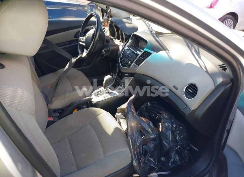 Photo 5 of 2013 Chevrolet Cruze 1LT AUTO (VIN 1G1PC5SB8D7203841)