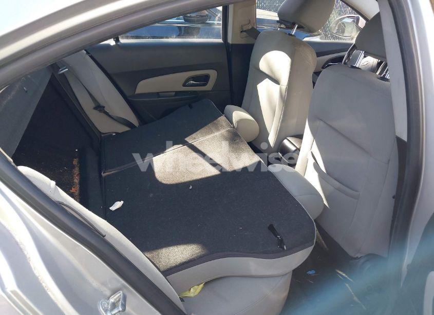 Photo 8 of 2013 Chevrolet Cruze 1LT AUTO (VIN 1G1PC5SB8D7203841)