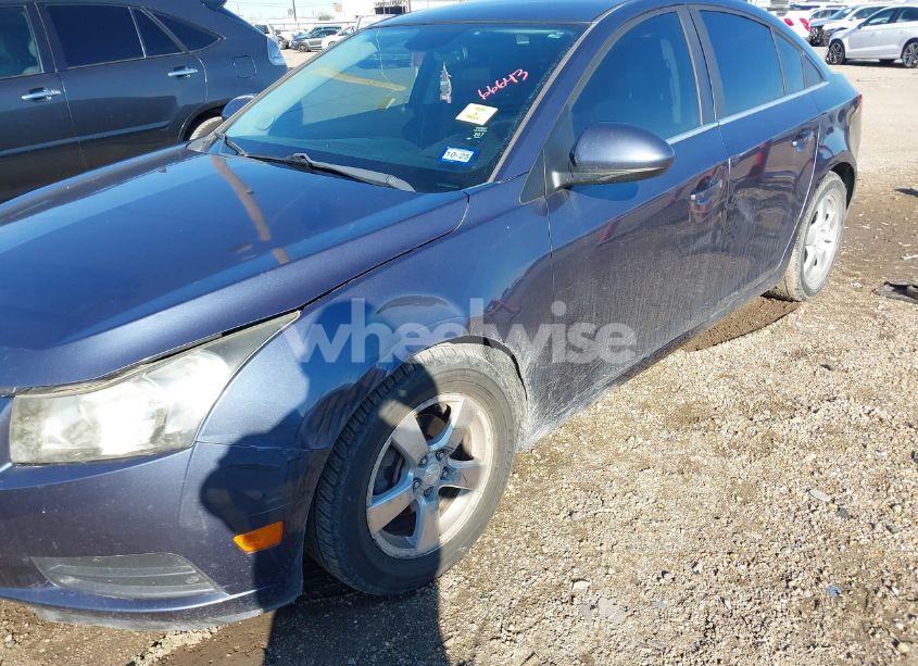 Photo 6 of 2013 Chevrolet Cruze 1LT AUTO (VIN 1G1PC5SB8D7235365)