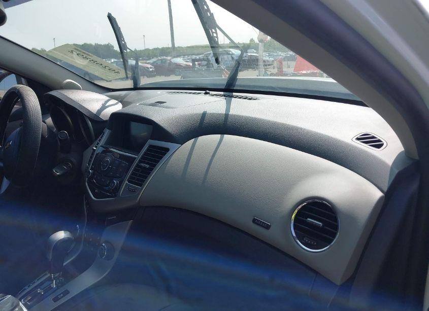 Photo 5 of 2013 Chevrolet Cruze 1LT AUTO (VIN 1G1PC5SB8D7245555)