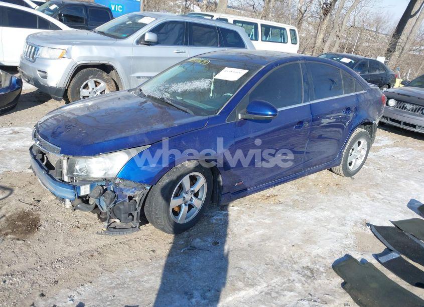 Photo 2 of 2013 Chevrolet Cruze 1LT AUTO (VIN 1G1PC5SB8D7280225)