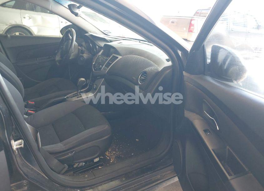 Photo 5 of 2013 Chevrolet Cruze 1LT AUTO (VIN 1G1PC5SB8D7294724)