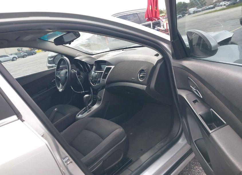 Photo 5 of 2014 Chevrolet Cruze 1LT AUTO (VIN 1G1PC5SB8E7103319)