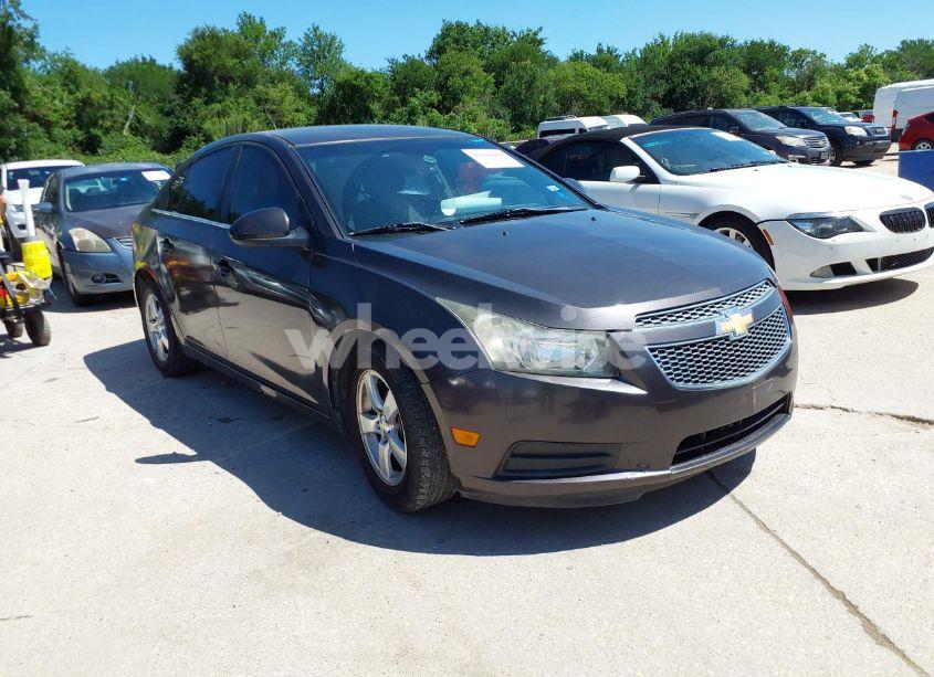 2014 Chevrolet Cruze 1LT AUTO (VIN 1G1PC5SB8E7108312) main photo