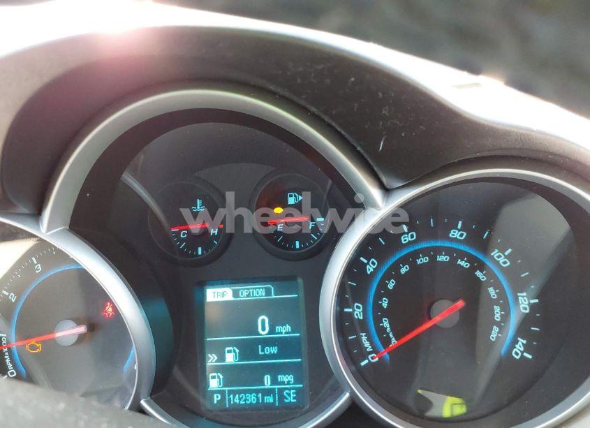 Photo 7 of 2014 Chevrolet Cruze 1LT AUTO (VIN 1G1PC5SB8E7108312)