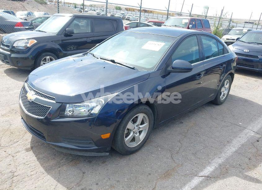Photo 2 of 2014 Chevrolet Cruze 1LT AUTO (VIN 1G1PC5SB8E7111274)