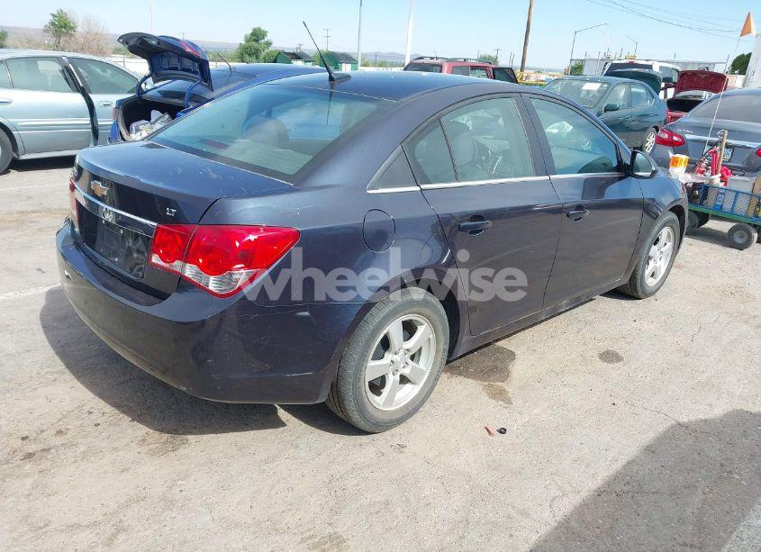 Photo 4 of 2014 Chevrolet Cruze 1LT AUTO (VIN 1G1PC5SB8E7111274)
