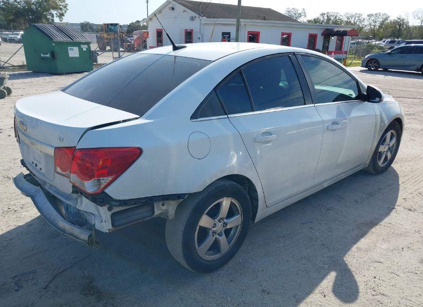 Photo 4 of 2014 Chevrolet Cruze 1LT AUTO (VIN 1G1PC5SB8E7155582)