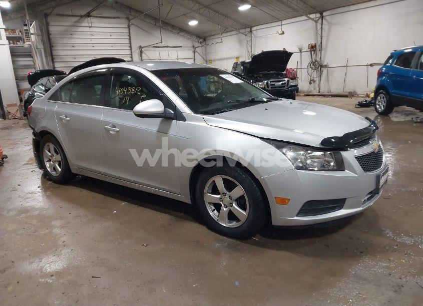 2014 Chevrolet Cruze 1LT AUTO (VIN 1G1PC5SB8E7161446) main photo