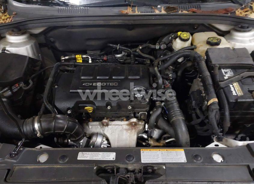 Photo 10 of 2014 Chevrolet Cruze 1LT AUTO (VIN 1G1PC5SB8E7161446)