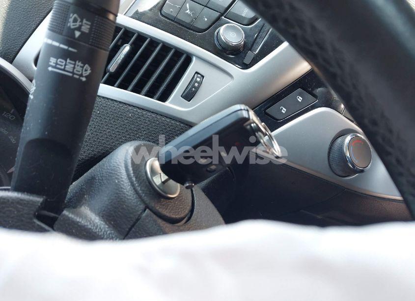 Photo 11 of 2014 Chevrolet Cruze 1LT AUTO (VIN 1G1PC5SB8E7187125)