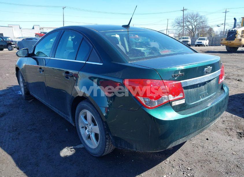 Photo 3 of 2014 Chevrolet Cruze 1LT AUTO (VIN 1G1PC5SB8E7187125)
