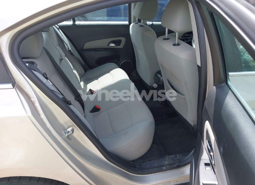 Photo 8 of 2014 Chevrolet Cruze 1LT AUTO (VIN 1G1PC5SB8E7192700)