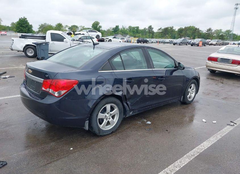 Photo 4 of 2014 Chevrolet Cruze 1LT AUTO (VIN 1G1PC5SB8E7194723)