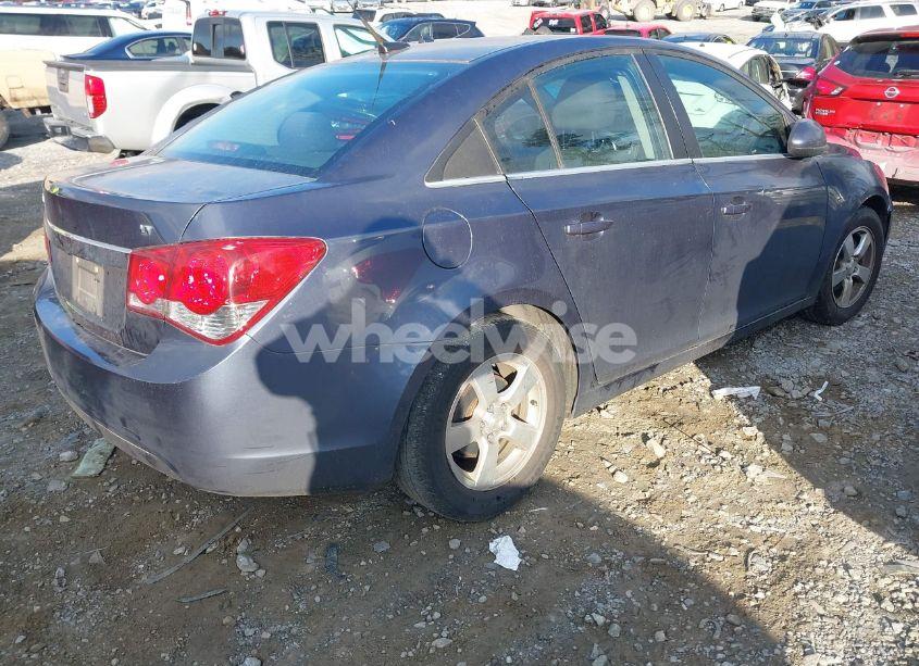 Photo 4 of 2014 Chevrolet Cruze 1LT AUTO (VIN 1G1PC5SB8E7207700)
