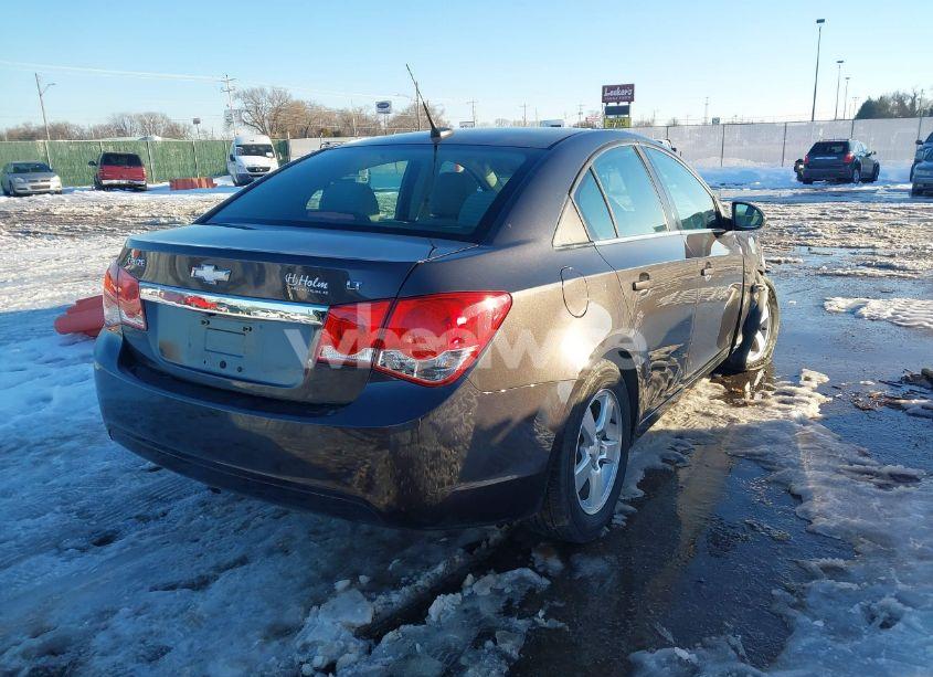 Photo 4 of 2014 Chevrolet Cruze 1LT AUTO (VIN 1G1PC5SB8E7209463)