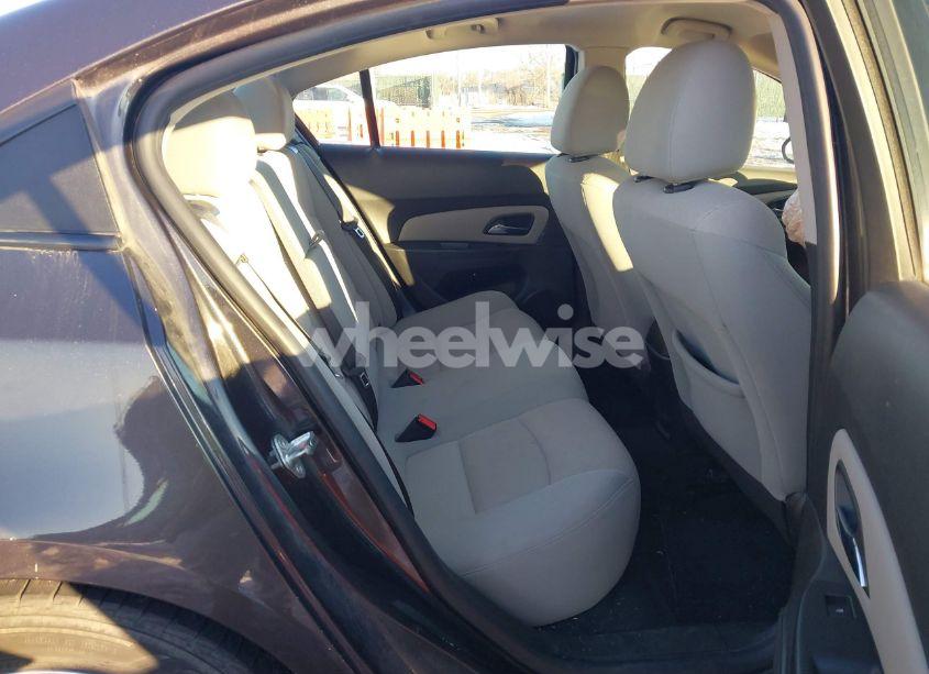 Photo 8 of 2014 Chevrolet Cruze 1LT AUTO (VIN 1G1PC5SB8E7209463)