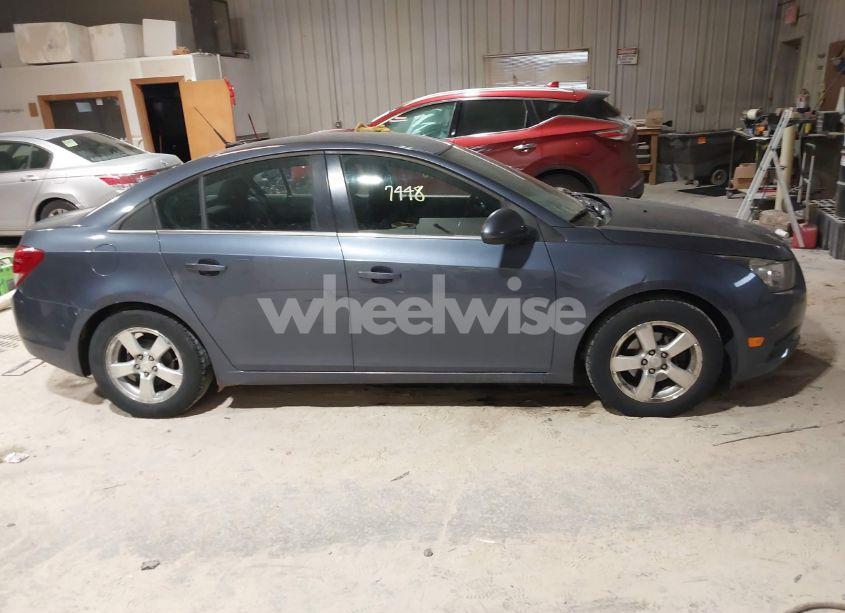Photo 13 of 2014 Chevrolet Cruze 1LT AUTO (VIN 1G1PC5SB8E7217448)