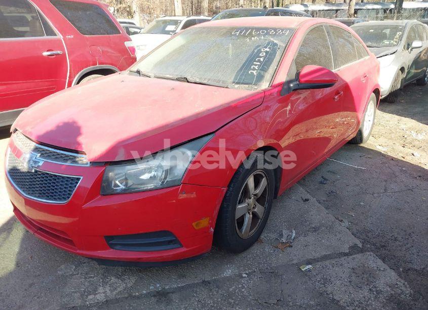 Photo 2 of 2014 Chevrolet Cruze 1LT AUTO (VIN 1G1PC5SB8E7221208)