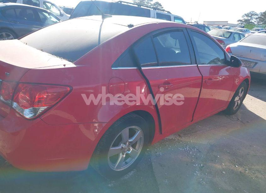 Photo 4 of 2014 Chevrolet Cruze 1LT AUTO (VIN 1G1PC5SB8E7221208)