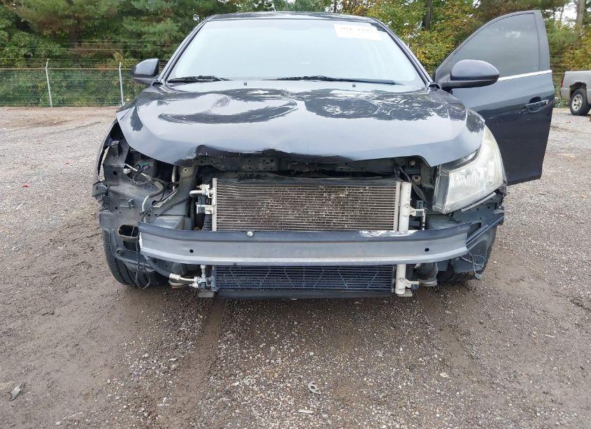 Photo 6 of 2014 Chevrolet Cruze 1LT AUTO (VIN 1G1PC5SB8E7245413)