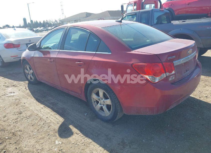 Photo 3 of 2014 Chevrolet Cruze LT (VIN 1G1PC5SB8E7294384)