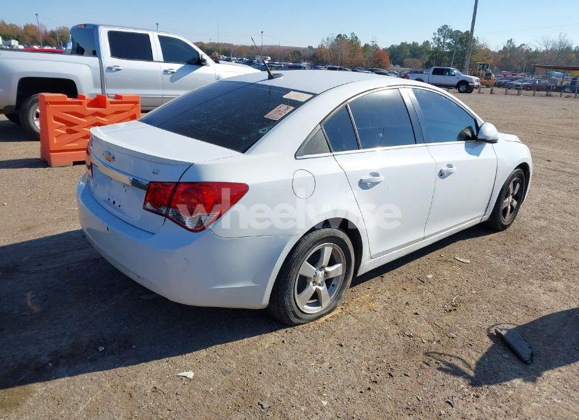 Photo 4 of 2014 Chevrolet Cruze 1LT AUTO (VIN 1G1PC5SB8E7306954)