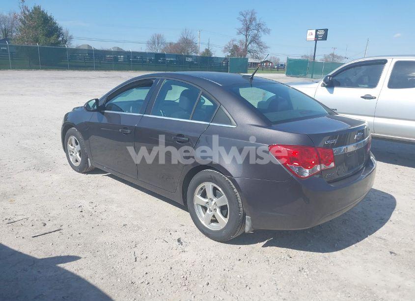 Photo 3 of 2014 Chevrolet Cruze 1LT AUTO (VIN 1G1PC5SB8E7327979)