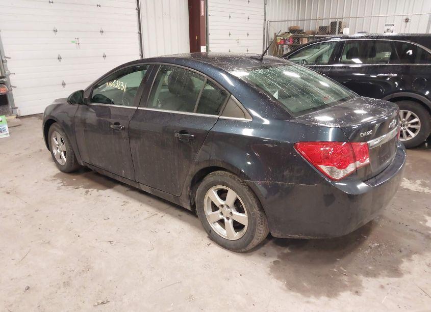 Photo 3 of 2014 Chevrolet Cruze 1LT AUTO (VIN 1G1PC5SB8E7330557)