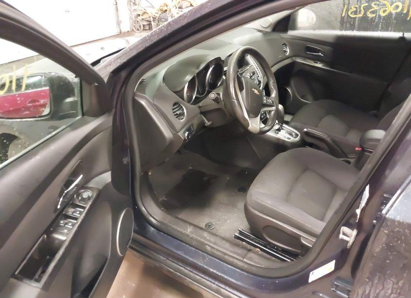 Photo 5 of 2014 Chevrolet Cruze 1LT AUTO (VIN 1G1PC5SB8E7330557)