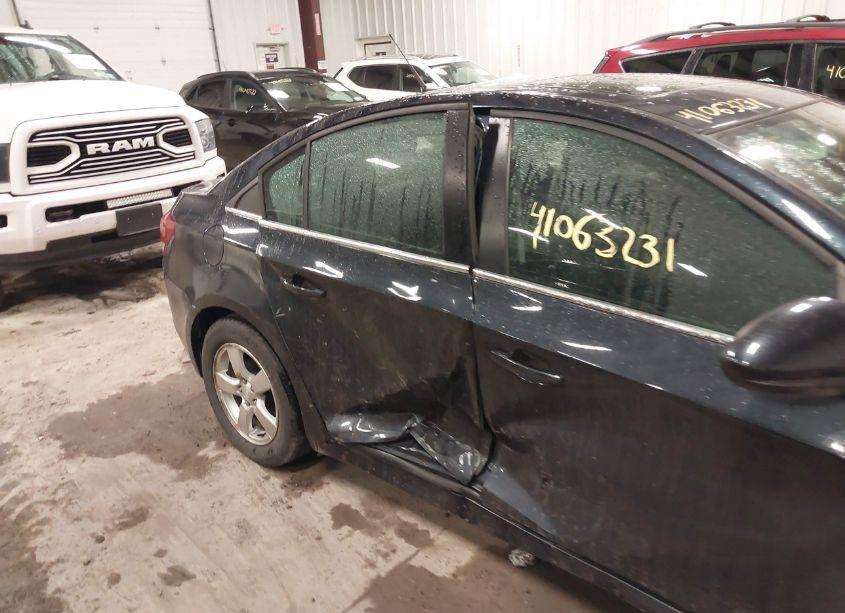 Photo 6 of 2014 Chevrolet Cruze 1LT AUTO (VIN 1G1PC5SB8E7330557)