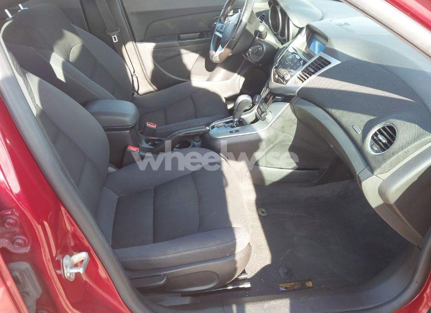 Photo 5 of 2014 Chevrolet Cruze 1LT AUTO (VIN 1G1PC5SB8E7351909)