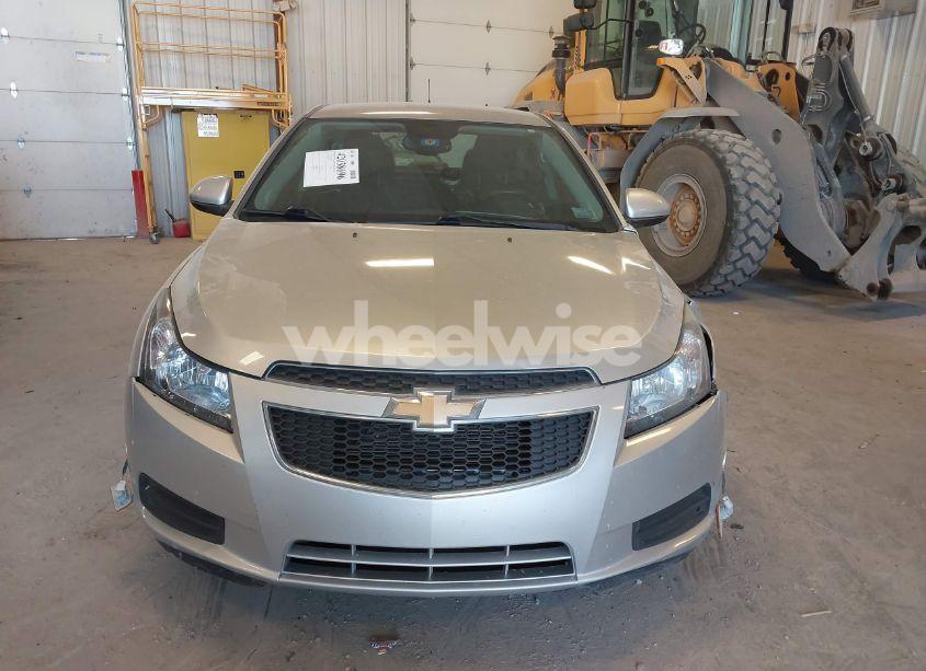 Photo 12 of 2014 Chevrolet Cruze 1LT AUTO (VIN 1G1PC5SB8E7372937)