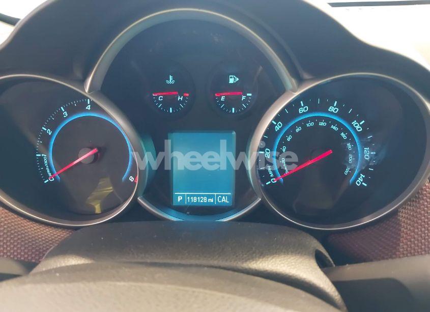 Photo 7 of 2014 Chevrolet Cruze 1LT AUTO (VIN 1G1PC5SB8E7386028)