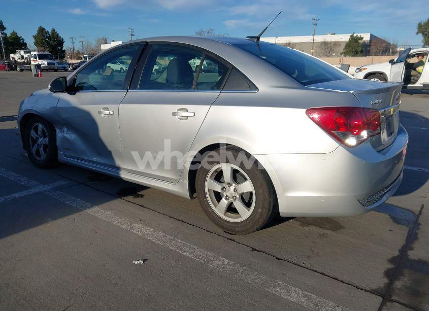 Photo 3 of 2014 Chevrolet Cruze 1LT AUTO (VIN 1G1PC5SB8E7390886)