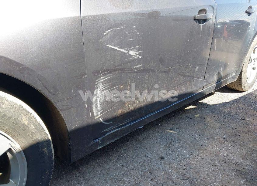 Photo 13 of 2014 Chevrolet Cruze 1LT AUTO (VIN 1G1PC5SB8E7438449)