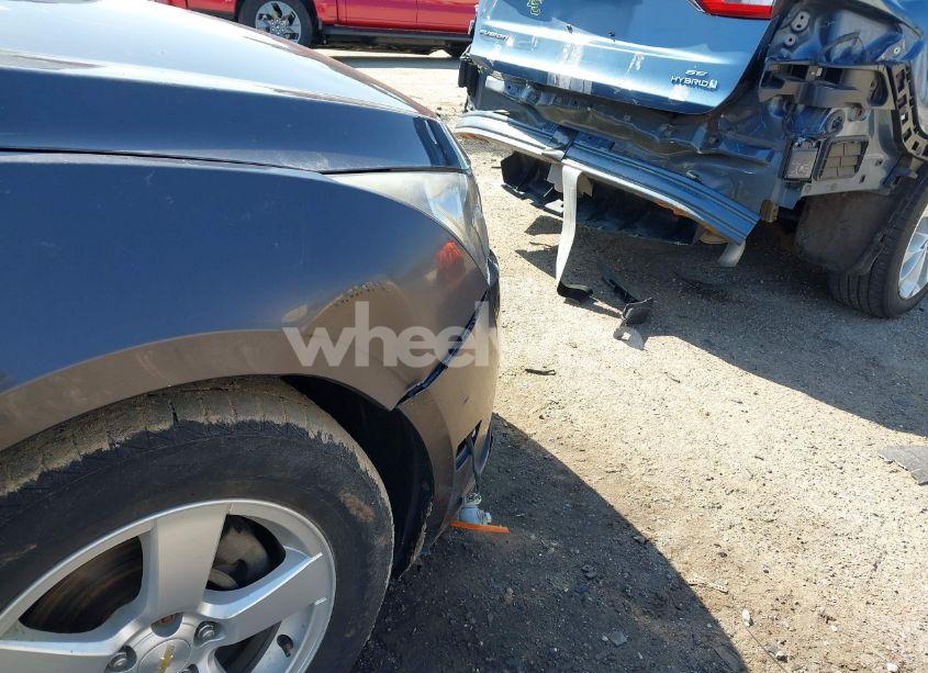 Photo 14 of 2014 Chevrolet Cruze 1LT AUTO (VIN 1G1PC5SB8E7438449)