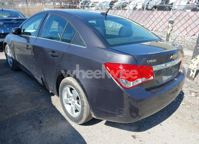 Photo 3 of 2014 Chevrolet Cruze 1LT AUTO (VIN 1G1PC5SB8E7438449)
