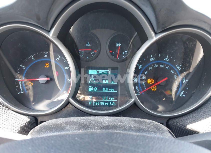 Photo 7 of 2014 Chevrolet Cruze 1LT AUTO (VIN 1G1PC5SB8E7438449)