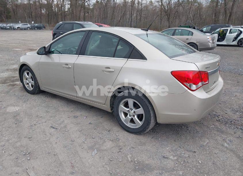 Photo 3 of 2014 Chevrolet Cruze 1LT AUTO (VIN 1G1PC5SB8E7442100)