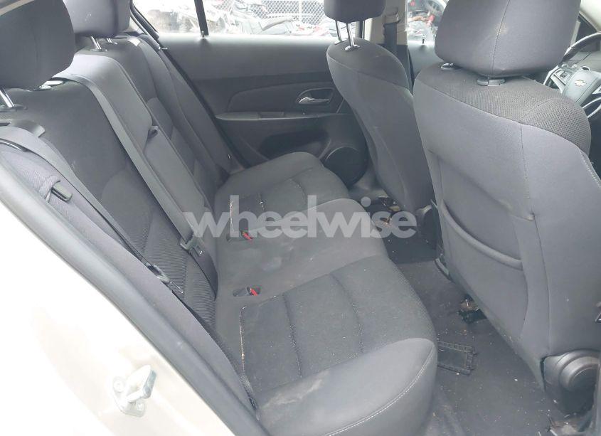 Photo 8 of 2014 Chevrolet Cruze 1LT AUTO (VIN 1G1PC5SB8E7442100)
