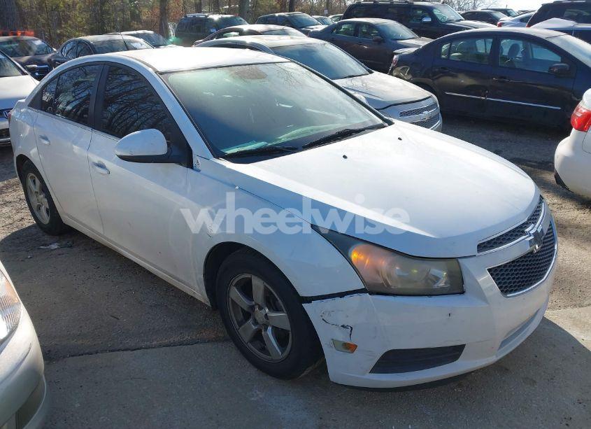 2014 Chevrolet Cruze 1LT AUTO (VIN 1G1PC5SB8E7457129) main photo