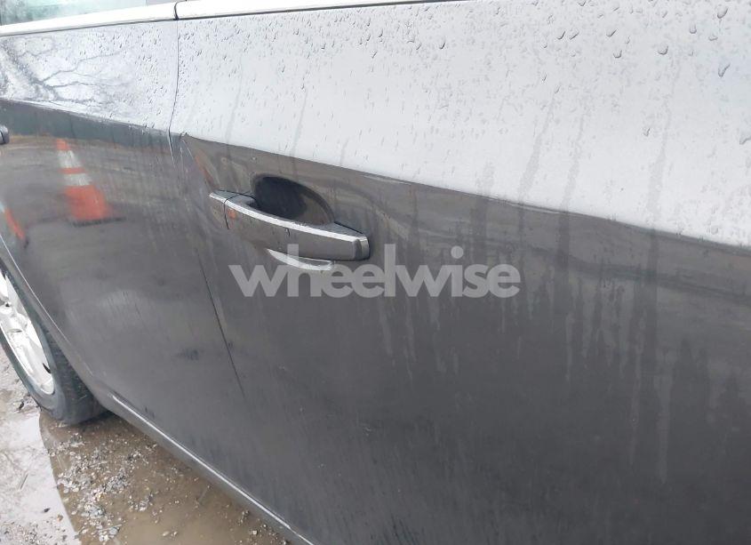 Photo 13 of 2014 Chevrolet Cruze 1LT AUTO (VIN 1G1PC5SB8E7466042)