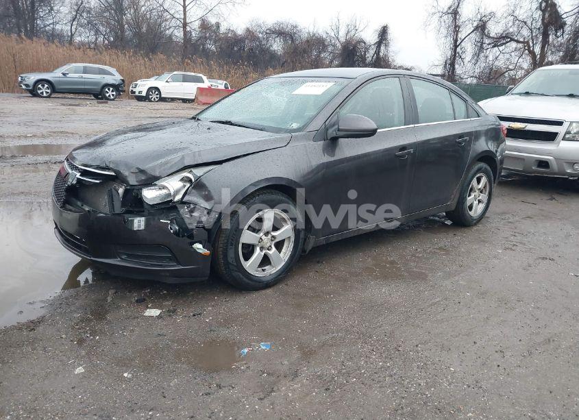 Photo 2 of 2014 Chevrolet Cruze 1LT AUTO (VIN 1G1PC5SB8E7466042)